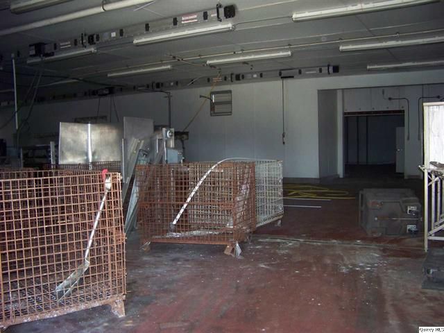 Big River Fish Corporation: 30402 State Highway 107, Griggsville, IL 62340